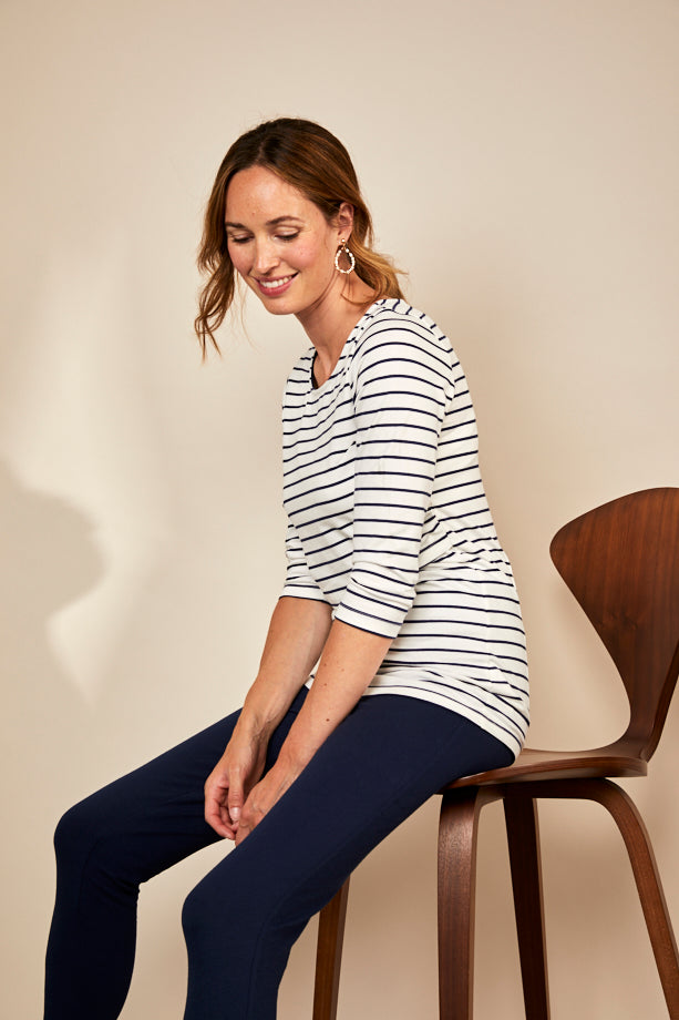 Bshirt Nursing 3/4th Sleeve T-shirt in White & Navy Stripe